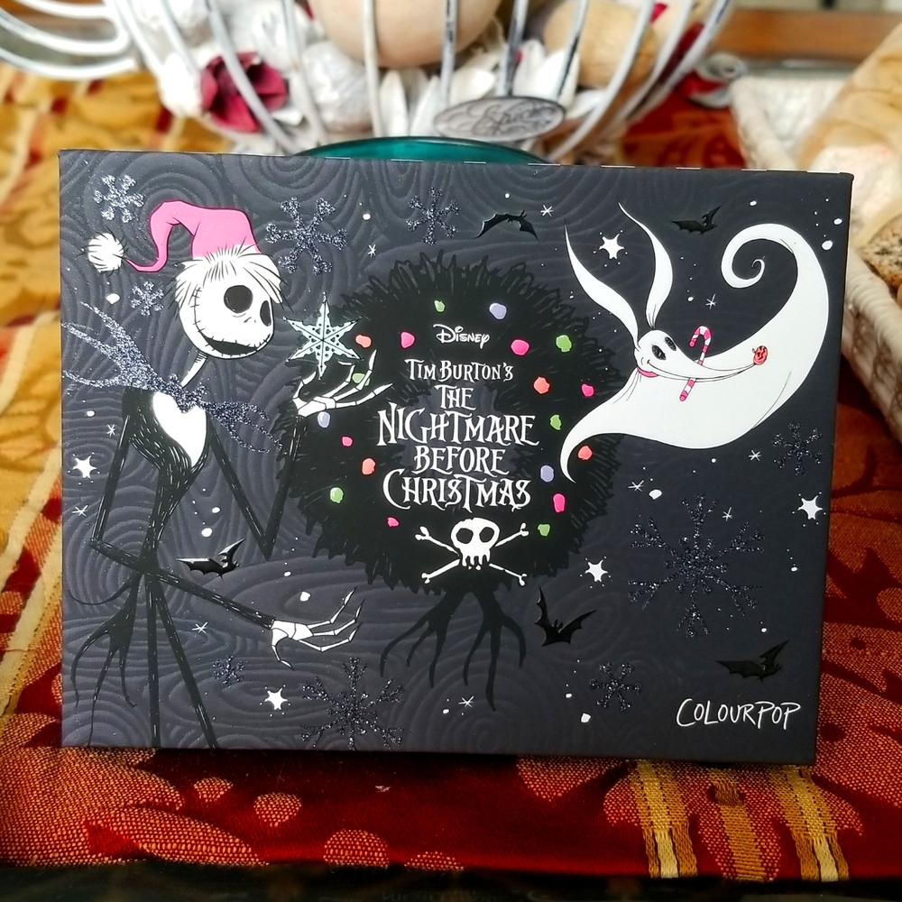 Colourpop nightmare  before   Christmas Palette And  Much Jelly Trio Shadow💚💜